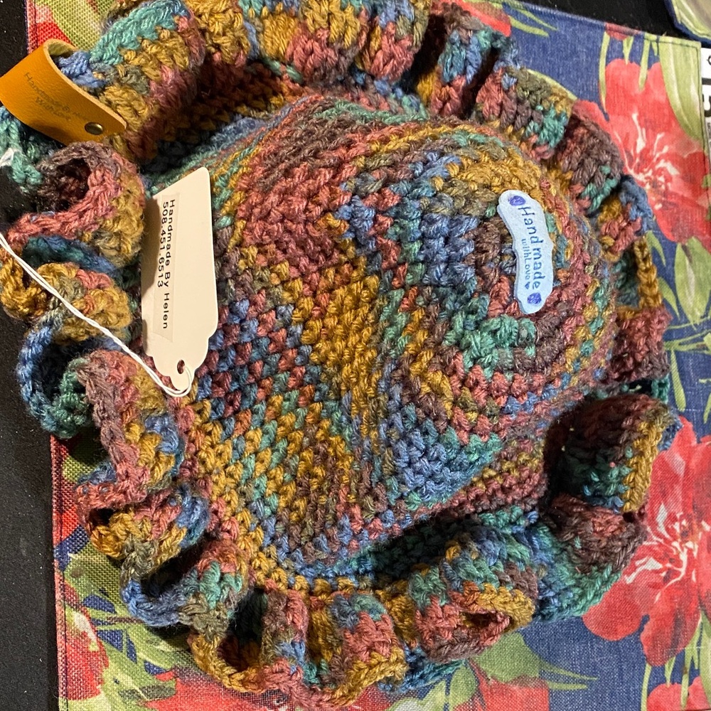 Handmade By Helen 
Ruffle Hat 
$40.00
Special Orders Accepted 
Smoke/Pet Free